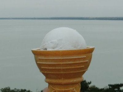 Az első gombóc levendula fagylalt Tihanyban