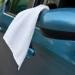 Mit jelent a fehér zászló az autóban? Egy jel, amely életeket menthet